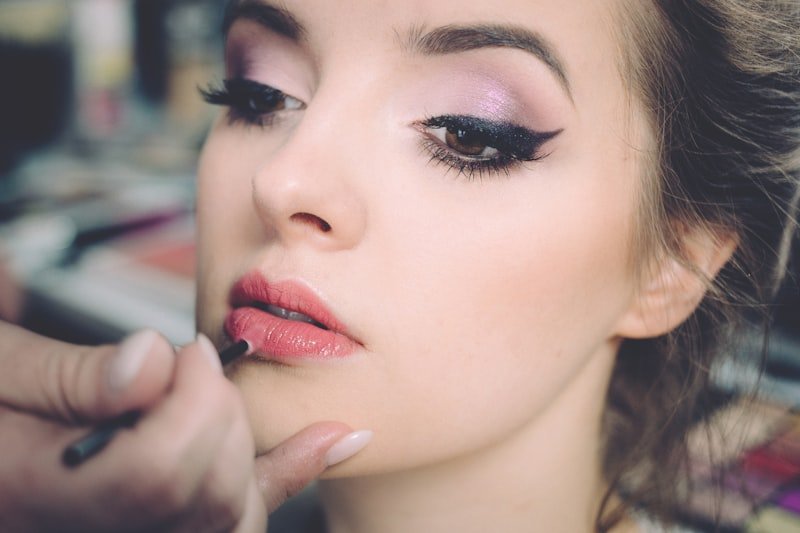 Makeup & Beauty